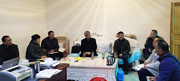 1576565322728354.jpg 召开12月份脱贫攻坚帮扶事情推进聚会.jpg
